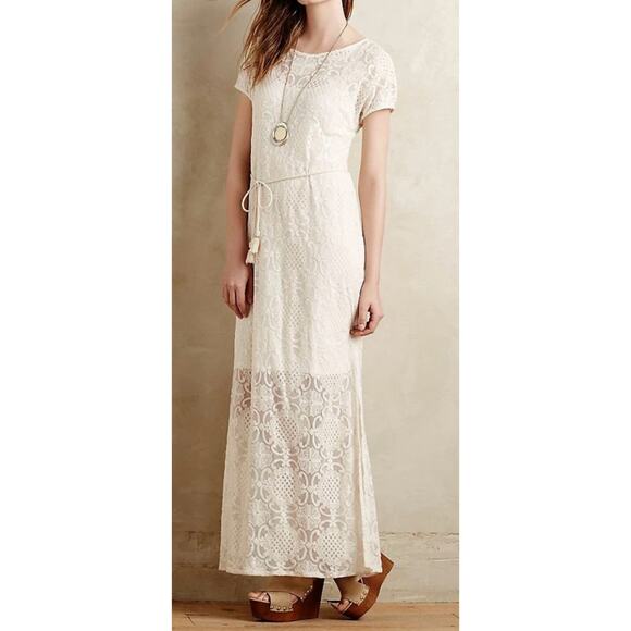 Lilka Dresses & Skirts - Anthropologie Lilka Cream Lace Dress